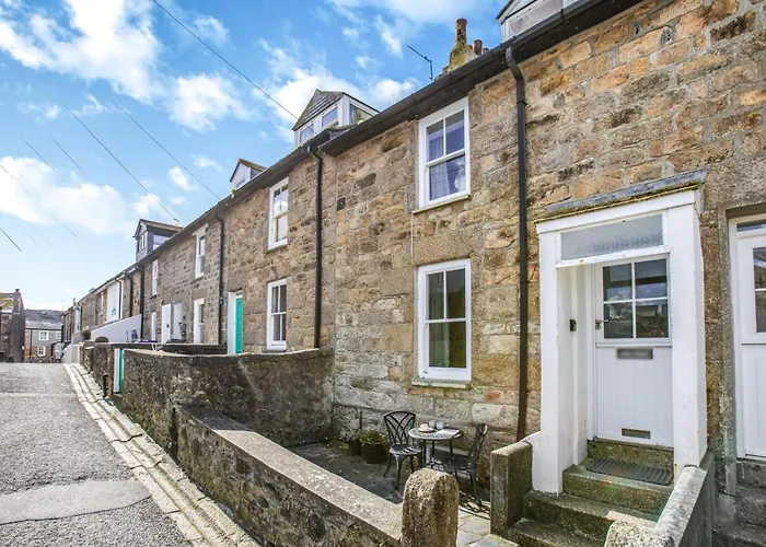 Neptune Cottage Burrow Road St Ives 